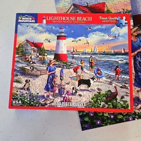 WHITE MOUNTAIN LIGHTHOUSE BEACH 550 PIECE JIGSAW PUZZLE, LARGER PIECES - Picture 1 of 9